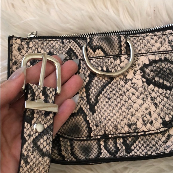 Snake Skin Waist Bag - Picture 7 of 8